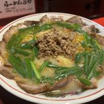 京都市内で“台湾ラーメン”ならココ！唯一無二の名物“アパッチ”も『らーめん屋台』