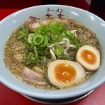 【京都ラーメン】進化系の"背脂豚骨醤油"　四条河原町に実力派の新店がオープン「大志」