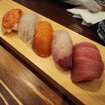 【京都新店】寿司一貫100円〜 使いやすい立ち飲み寿司店！昼飲みもできる「えにし」
