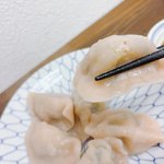 【京都ディープ中華】モチモチ皮に肉汁が炸裂！レトロ商店街で「本場の水餃子」を食らう