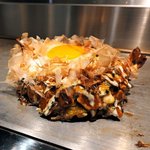 【京都新店】名店仕込みの絶品お好み焼き！高辻麩屋町の新しい会館内にオープン「健士朗」