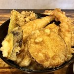 【京都ランチ】職人が揚げる天ぷらを気軽に！銀閣寺近くで評判「天ぷら 魚兼」