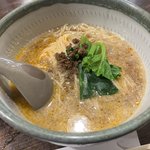 【京都】胡麻の香り広がる京風担々麺　町家造り中華料理『鳳城』