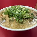 【京都】朝4時半から並ぶファンも…背脂醤油ラーメンの老舗「ますたに本店」最後の営業日