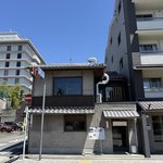 【京都】朝から囲炉裏で焼肉を！和牛と土鍋ごはんを楽しむ二条城前の新店「甲」