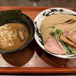 【京都初出店】京都ヨドバシに注目店！つけ麺の名店「たけ井」の別ブランドがオープン