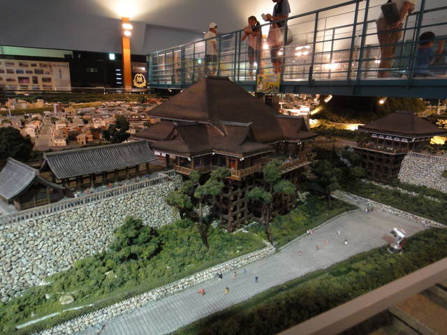 (99349)