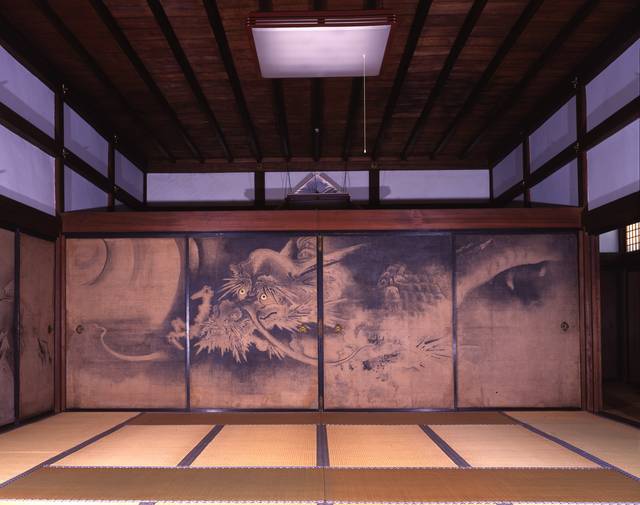 妙心寺麟祥院 海北友雪筆「雲龍図」