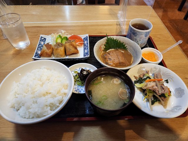 お得なB定食