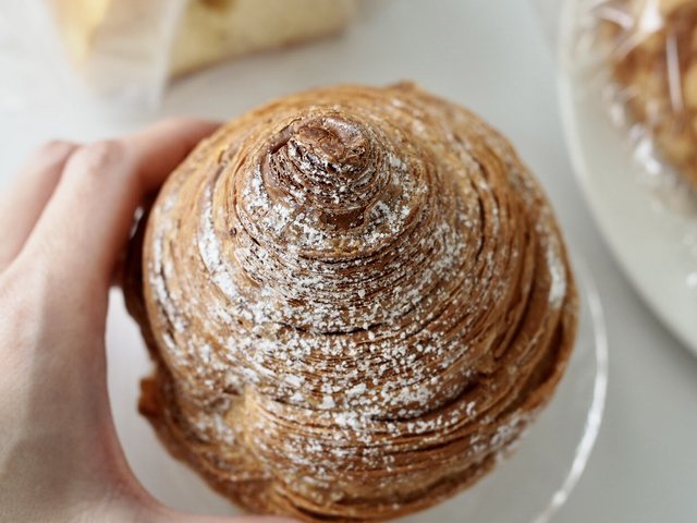クリームのパン