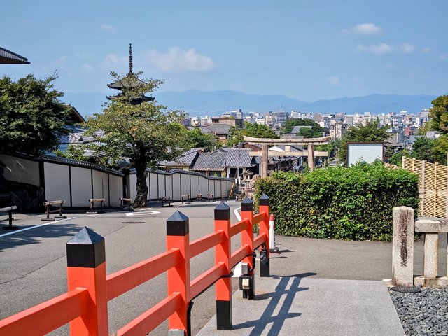 霊山歴史館近くから見た京都の町並み