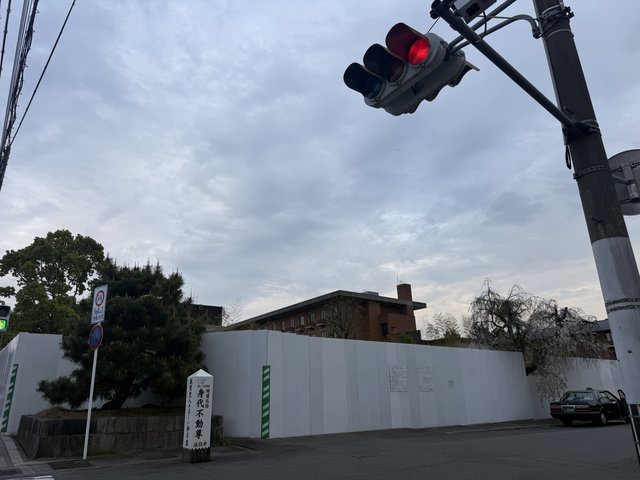 (307472)