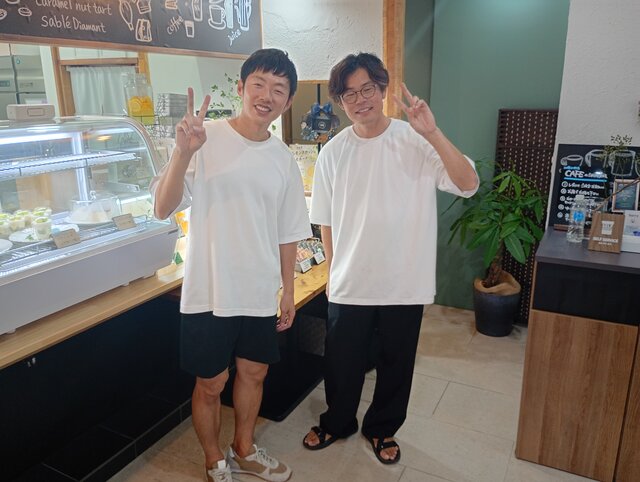 友人のジュンさんと