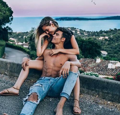 彼とのスキンシップに最適な 闇風呂 をご存知 闇風呂 の方法 効果とは Voyage