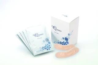 Amazon | Quanis クオニス ダーマフィラー 8セット入 (左右2枚×8セット) | 美容液 通販 (11006)
