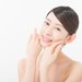 気になる頬の毛穴は化粧下地で上手に隠しましょう♡