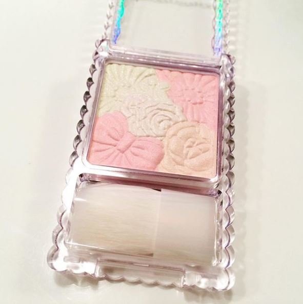 透明感のある上品なツヤ肌を作る プチプラ ピンクハイライト 4選 ふぉーちゅん Fortune 透明感のある上品なツヤ肌を作る プチプラ ピンクハイライト 4選 ふぉーちゅん Fortune