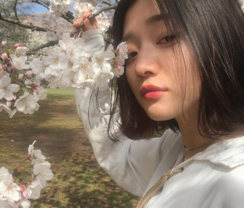 鼻のテカリを解消するには おすすめ化粧下地と簡単お直しメイクをご紹介 ふぉーちゅん Fortune