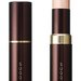 【SUQQU(スック)】≪ヌードイルミネイティング ハイライトスティック≫で夏の濡れツヤ肌♡ポーチに入れて持ち歩きにも便利!