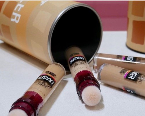 メイベリン 9 14全国発売 クッションタイプの インスタントコンシーラー でノーファンデもok ポンポンするだけで綺麗に仕上がるコスメの実力とは ふぉーちゅん Fortune