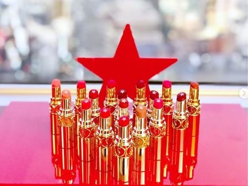Ysl イヴ サンローラン 春新作 星柄リップ ルージュヴォリュプテロックシャイン 2 5発売 ふぉーちゅん Fortune