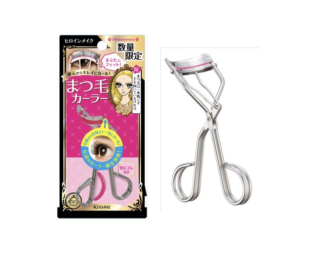 伝説的《ヒロインメイク アイラッシュカーラー N2》が数量限定復活!一度でまつ毛全体を上向きカール♡