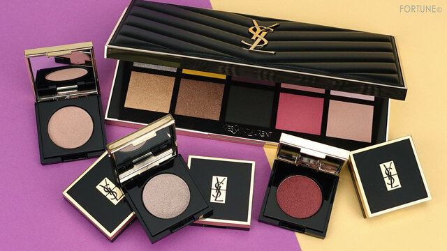 《YSL》2021夏新作コスメ「クチュール カラー クラッチ」「サテン クラッシュ」を徹底レポート!