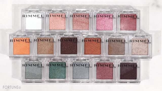 2022夏新作|RIMMEL(リンメル)『ワンダー キューブ アイシャドウ パール』を全色レビュー♡