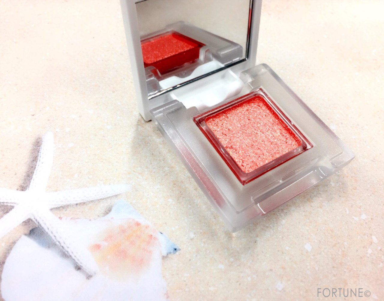 エレガンス クルーズのアイシャドウで夏メイクを先取り タイプ別３種アイシャドウを比較 ふぉーちゅん Fortune