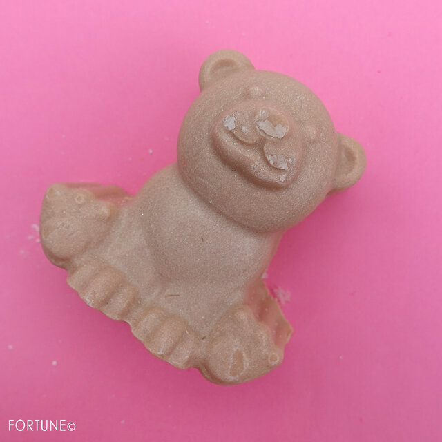LUSH(ラッシュ)2020クリスマス限定コスメ/ポーラーベア<ソープ>