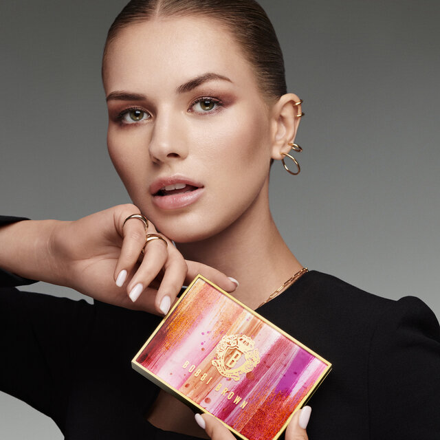 BOBBI BROWN/ボビイ ブラウン リュクス メタル ローズ アイシャドウ パレット