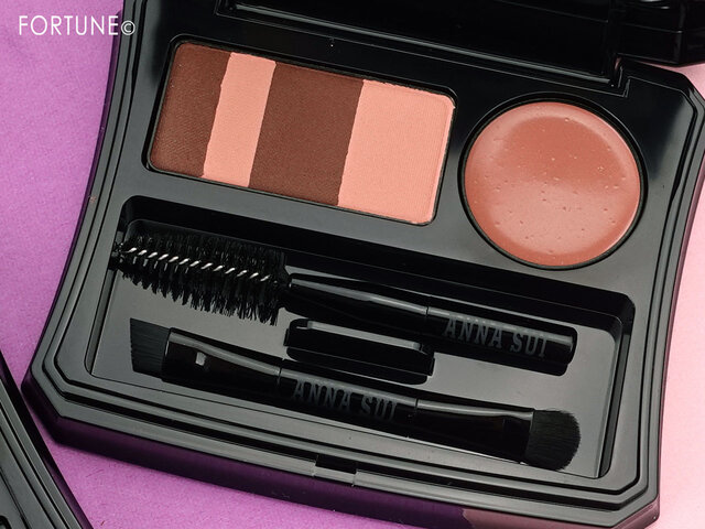 ANNA SUI EYEBROW COMPACT(アナ スイ アイブロウ コンパクト)
