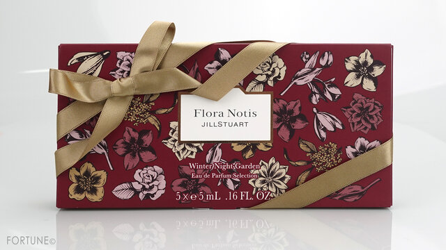 Flora Notis JILL STUART(フローラノーティス ジルスチュアート)|2021 Holiday Collection