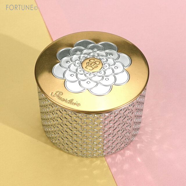 GUERLAIN(ゲラン) 2021年ホリデーコレクション メテオリット ビーユ ゴールド パール