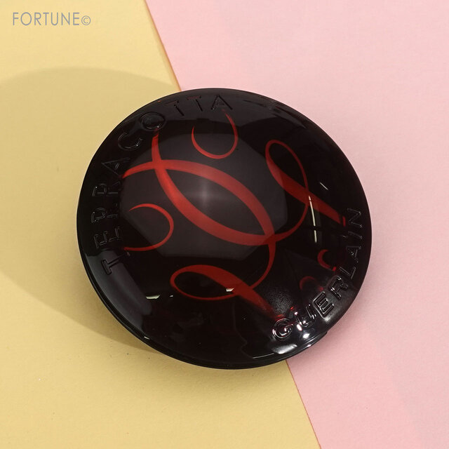 GUERLAIN(ゲラン) 2021年ホリデーコレクション テラコッタ ゴールド ブロンズ