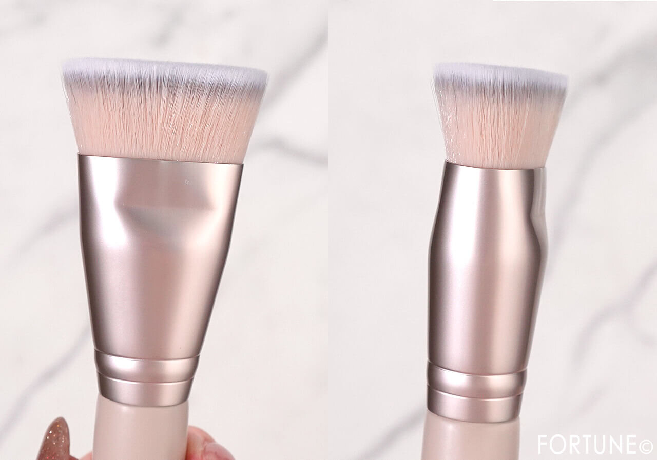 ROSY ROSA（ロージーローザ）　『マルチファンデブラシ PK　』