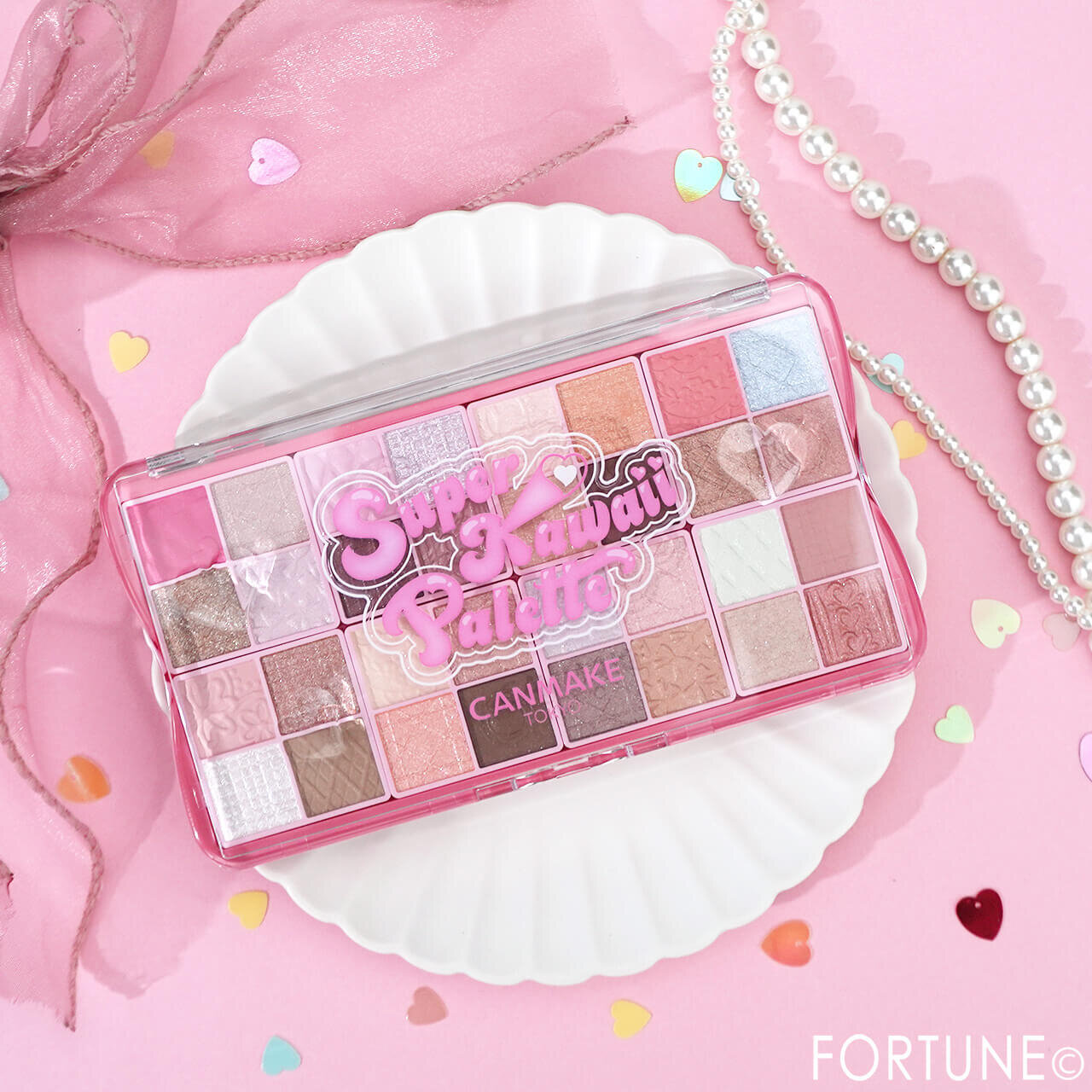 CANMAKE（キャンメイク）　2025年冬新作コスメ　『スーパーかわいい！パレット』　