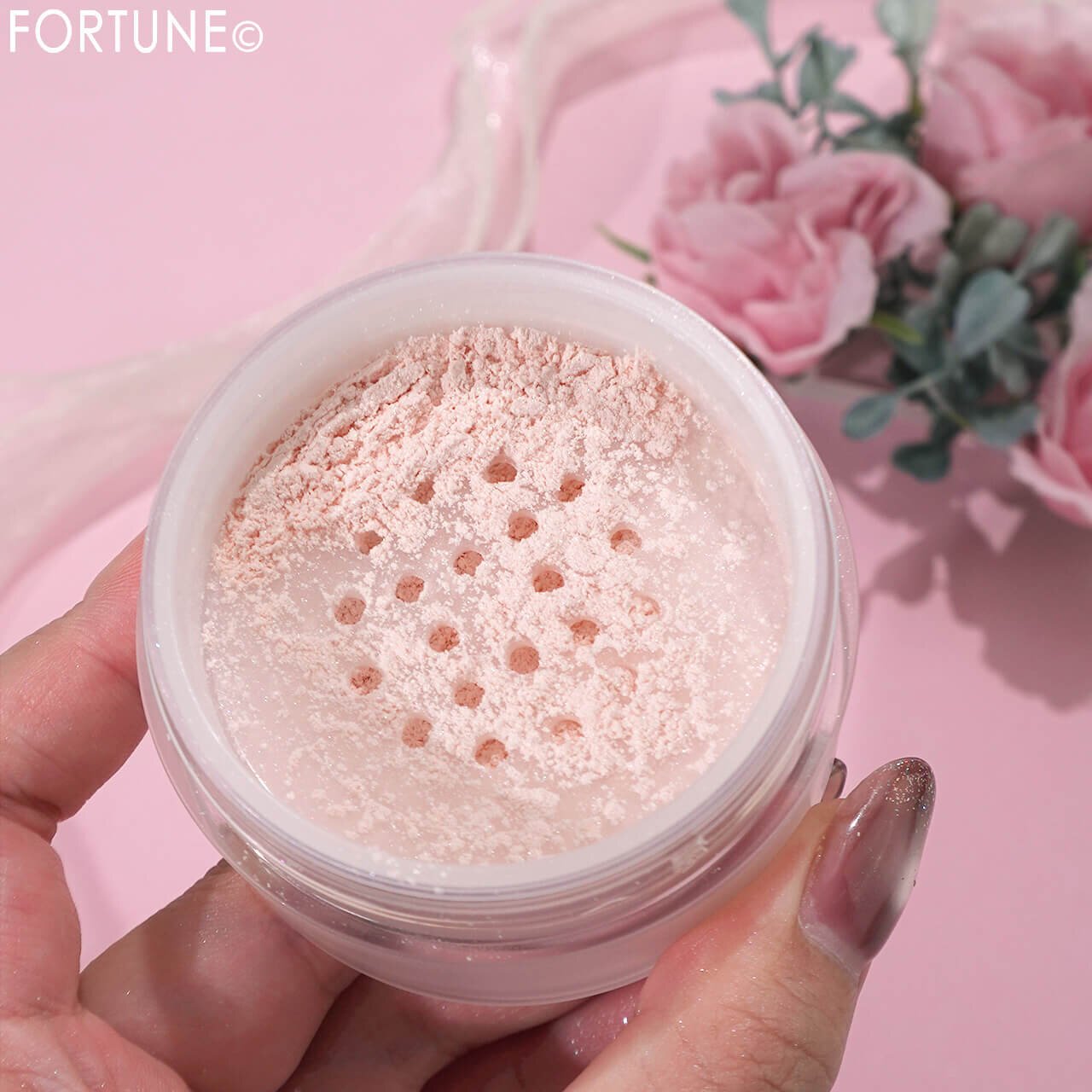 ettusais（エテュセ）　『エテュセ　スキンケアパウダー　（ルース）　ラディアントピンク』