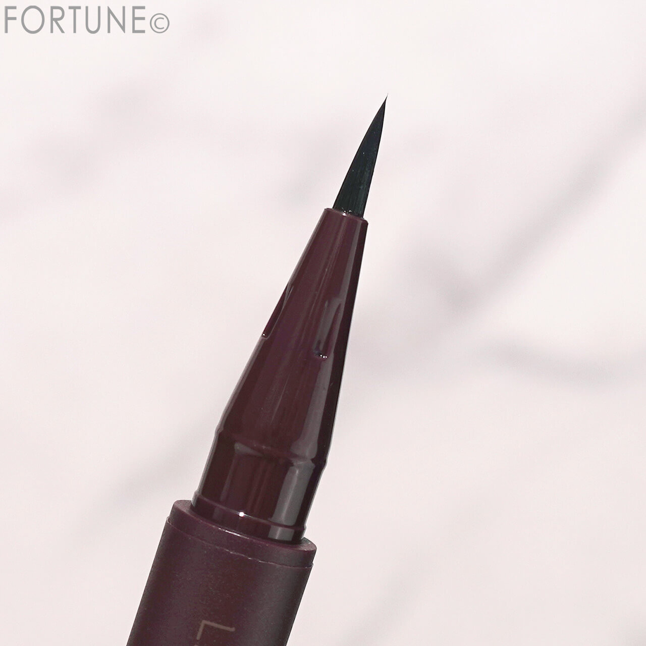 ettusais（エテュセ）　『エテュセ　ラスティング　リキッドライナー』