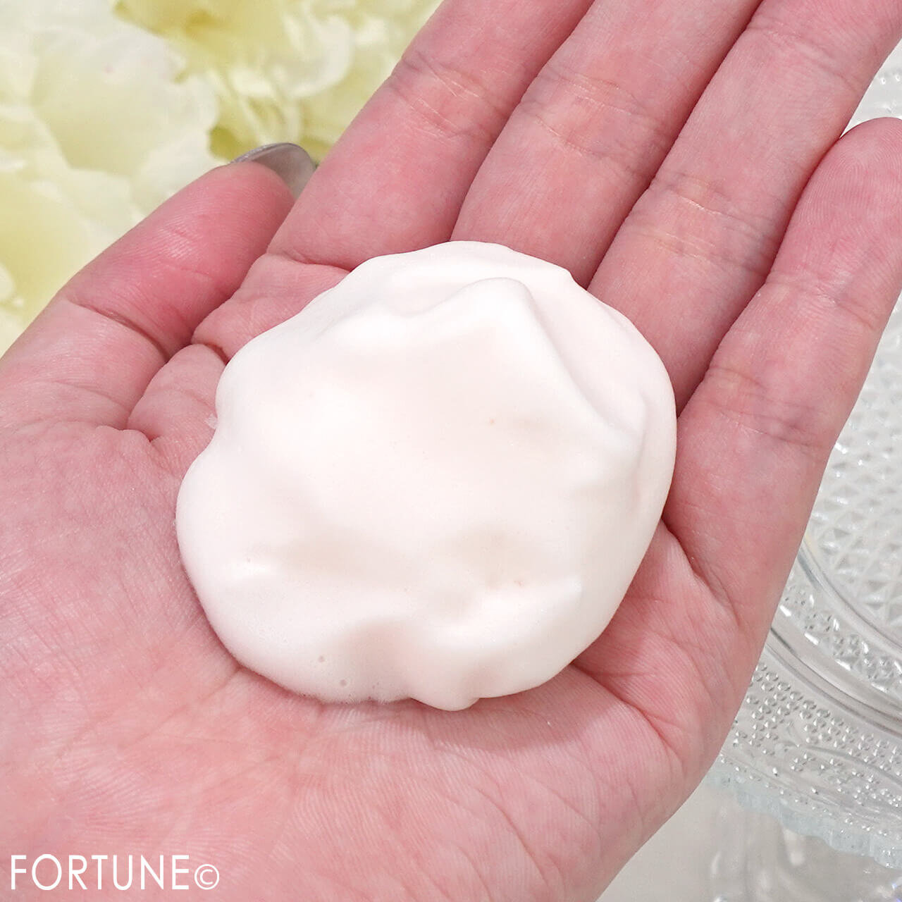 SUNCA（スンカ）　　『SUNCA　ホイップセラム入浴料　繭のなか』