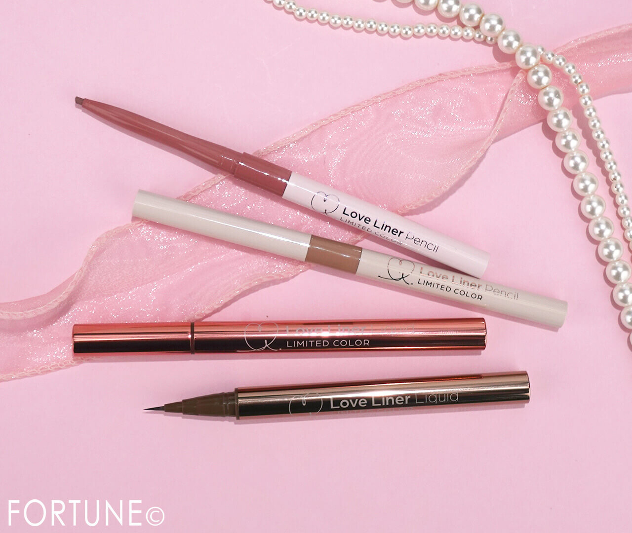 ラブ・ライナー　2025年冬新作コスメ　トリックライナー　限定色