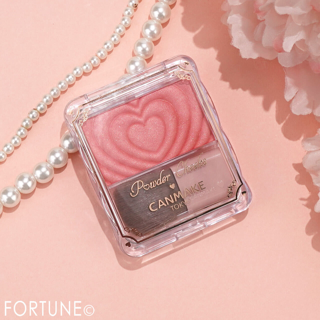 CANMAKE（キャンメイク）　『パウダーチークス』　P06 ジューシーコーラル