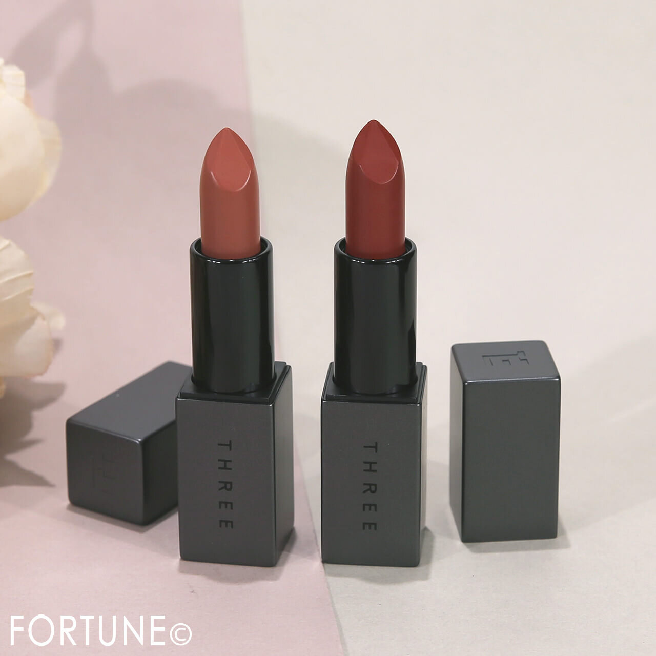 THREE（スリー）　『THREE ドリームオン アリューリング リップスティック』