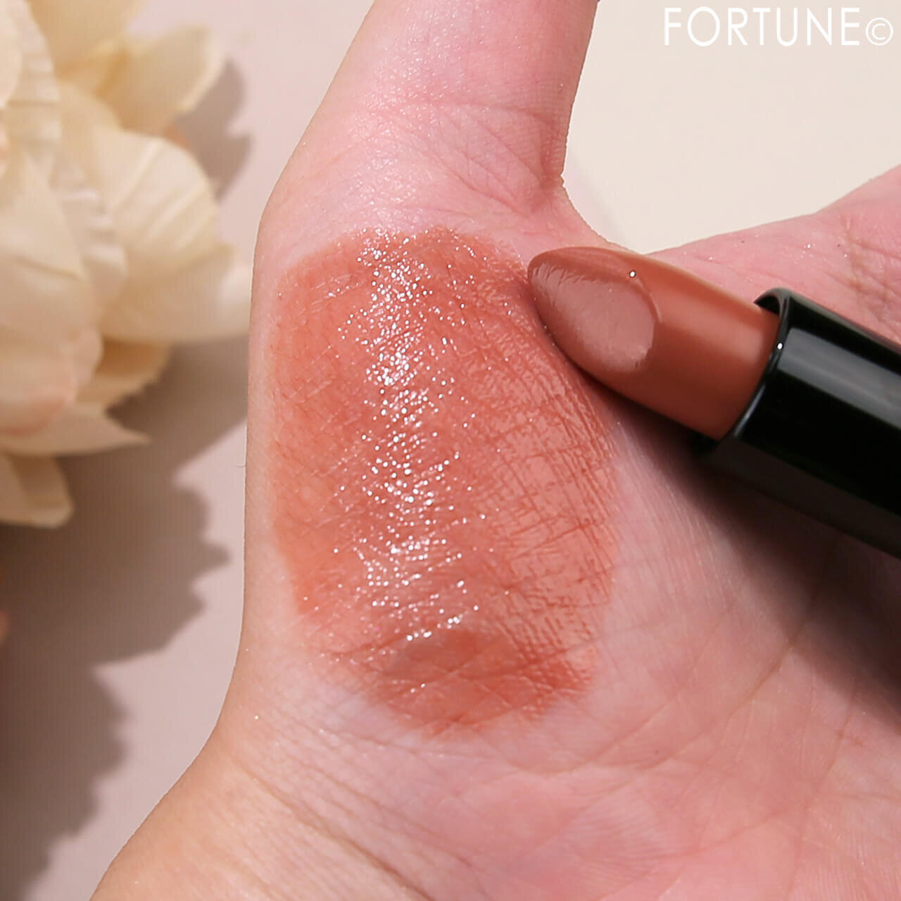 THREE（スリー）　『THREE ドリームオン アリューリング リップスティック』