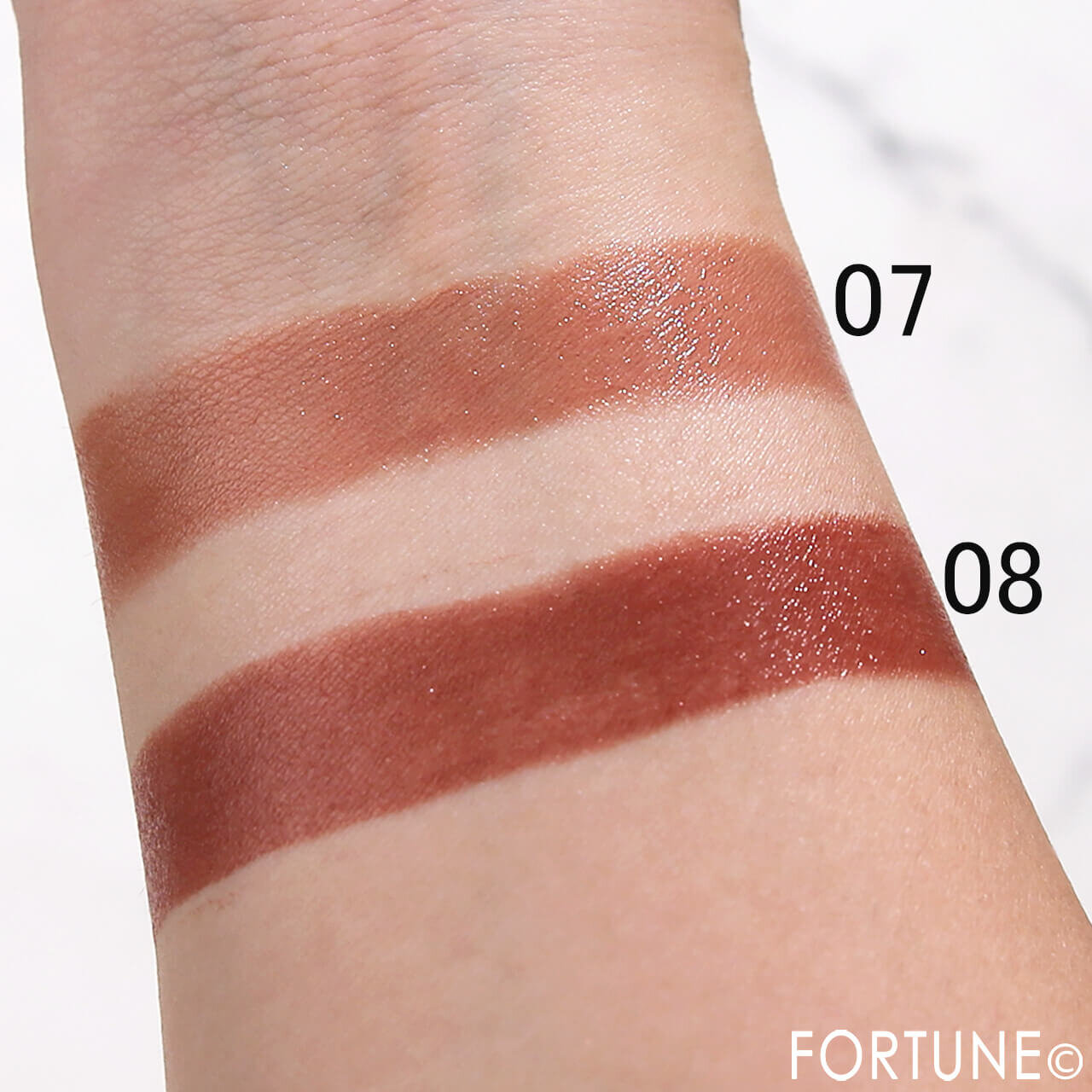 THREE（スリー）　『THREE ドリームオン アリューリング リップスティック』　07　08