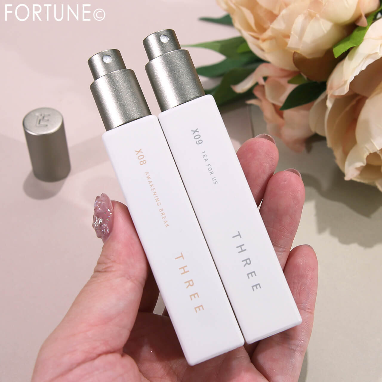 THREE（スリー）　『THREE エッセンシャルセンツ R』　X08　X09