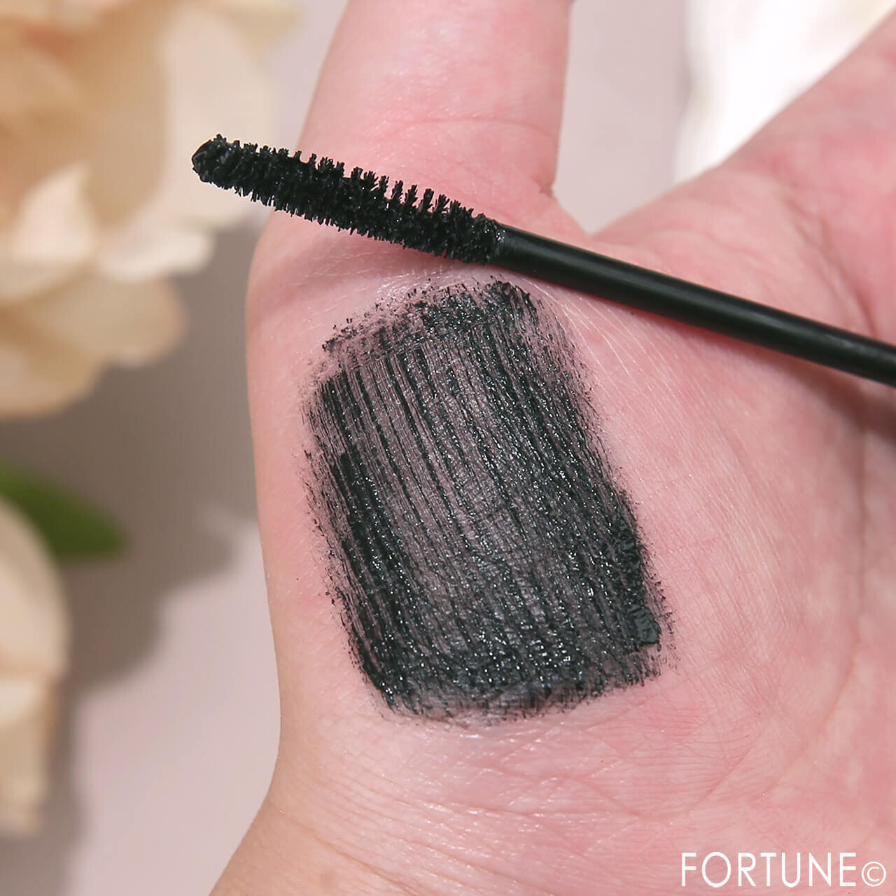 CEZANNE（セザンヌ）　『セザンヌ　ロングブーストマスカラ』