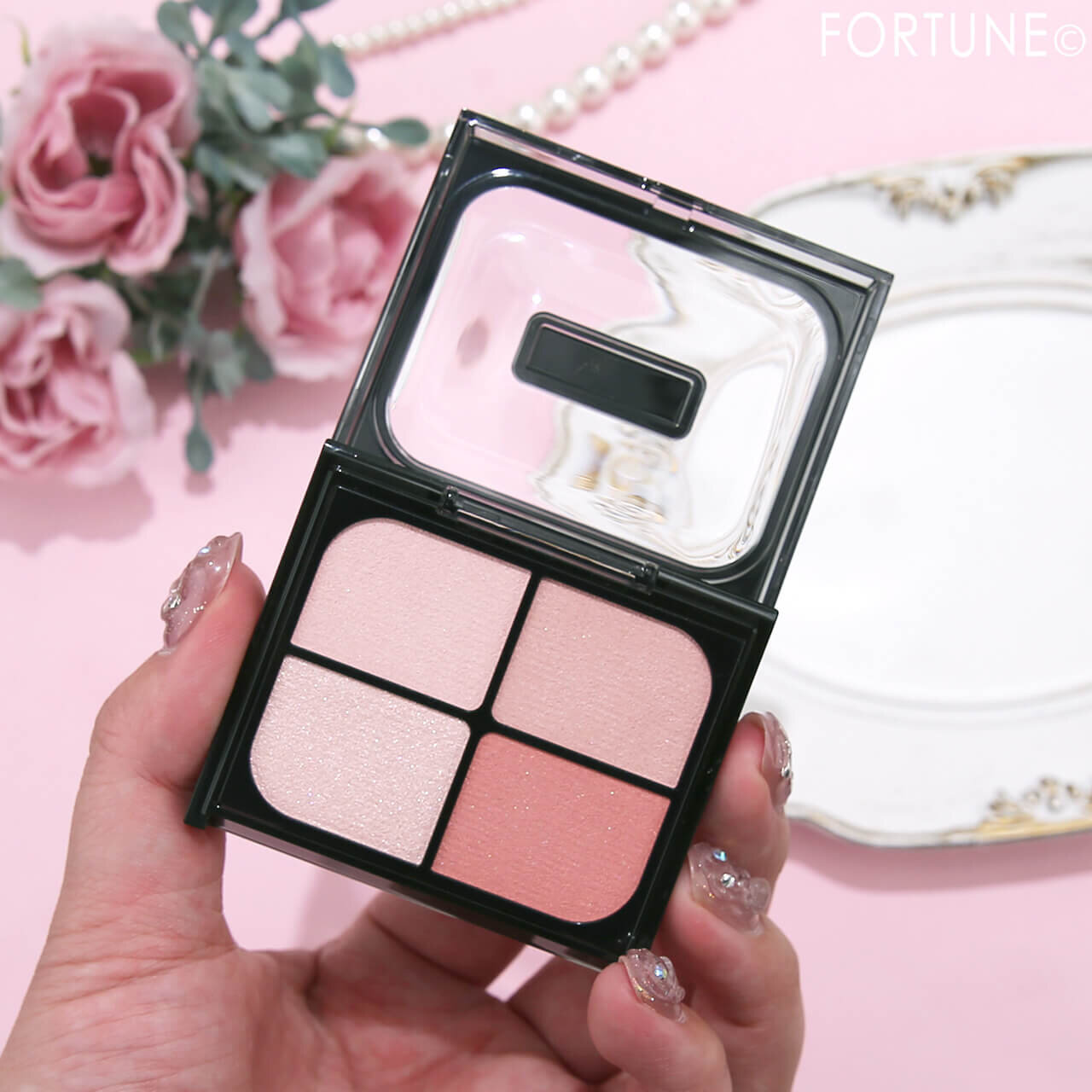 KATE（ケイト）　　『ケイト　バウンシーチークシャドウ』