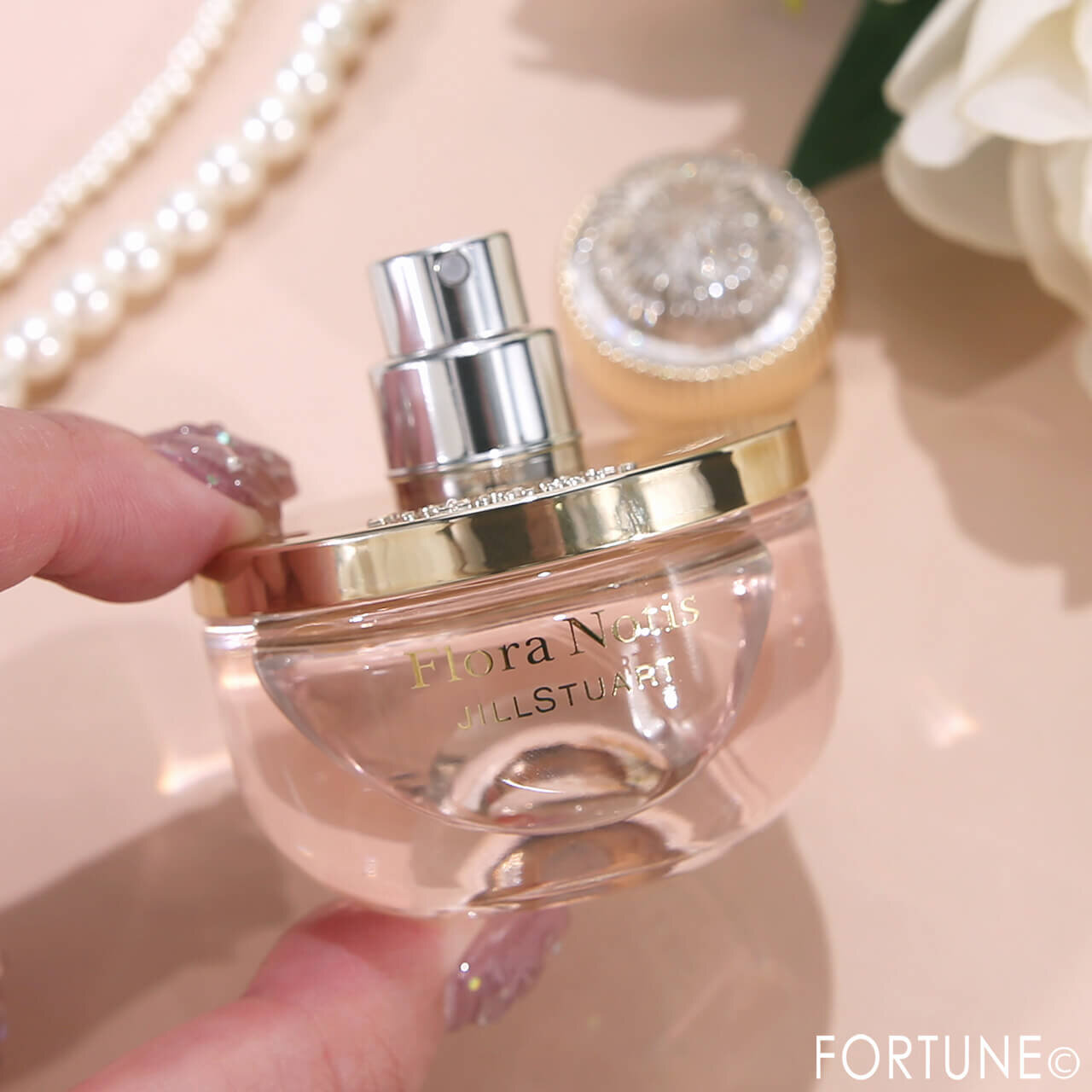 Flora Notis JILL STUART（フローラノーティス ジルスチュアート）　　『フローラノーティス　ジルスチュアート　アイコニックブルーム　オードパルファン』