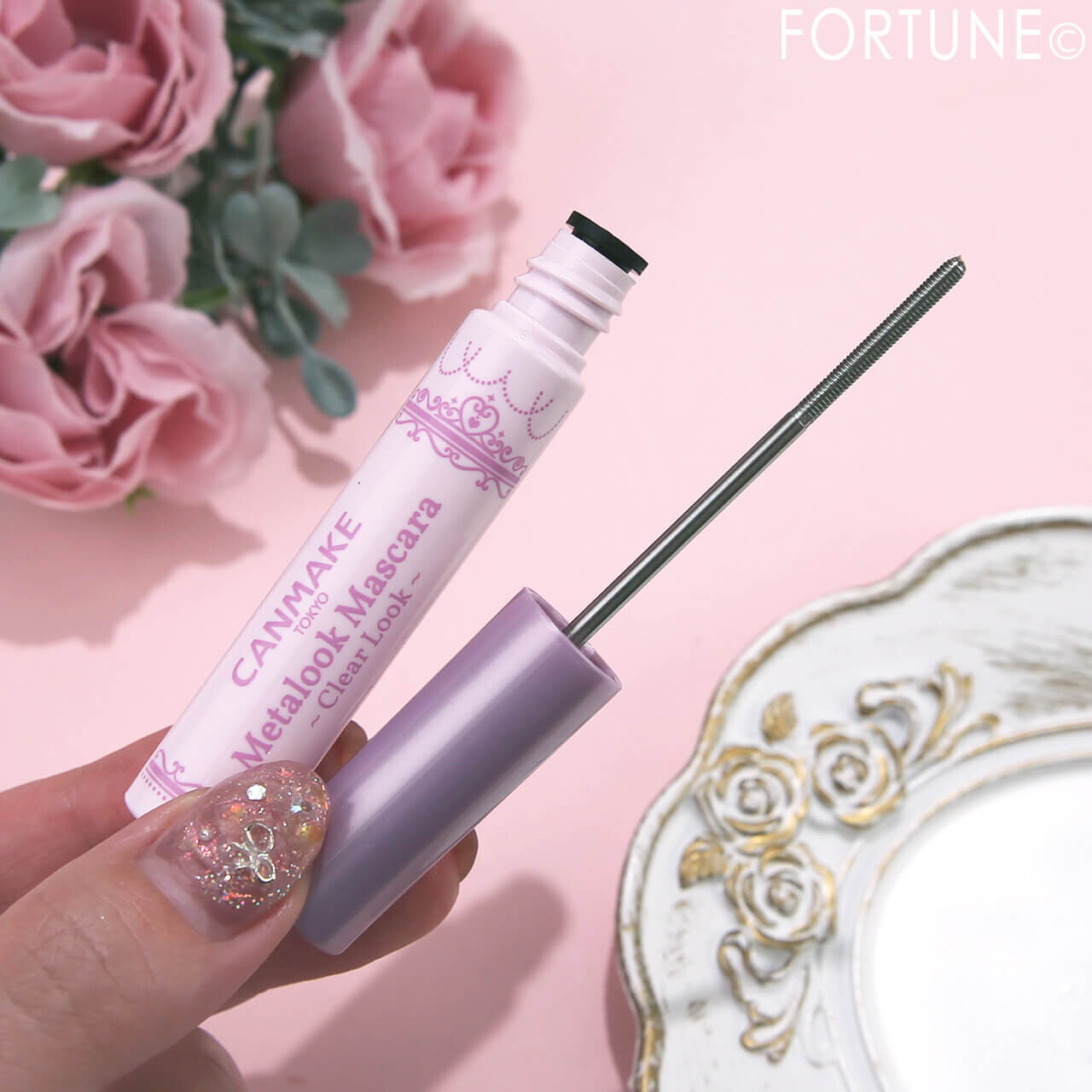CANMAKE（キャンメイク）　『メタルックマスカラ～クリアルック～』